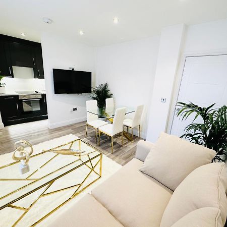 Beautiful Flat In Windsor Court Daire Brighton Dış mekan fotoğraf